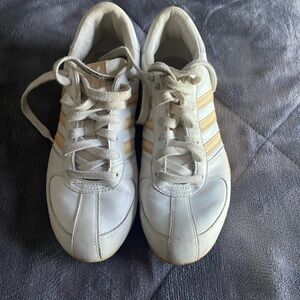 Adidas White Sneakers with pink Stripes